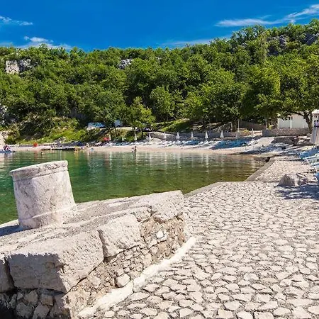 Poli Merikovih Διαμέρισμα *