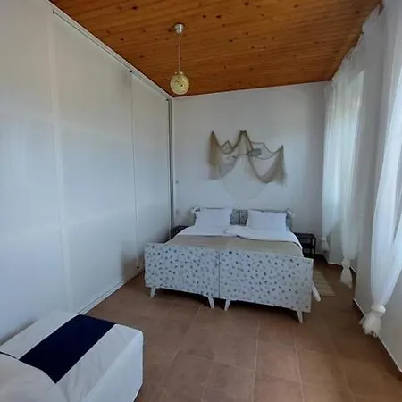Poli Merikovih Apartament *